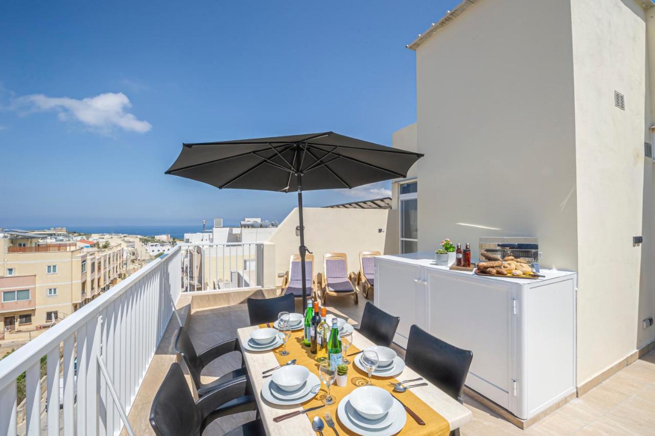 Summer Breeze Penthouse With Private Hot Tub & Terrace With Panoramic Views, By Getawaysmalta المليحة المظهر الخارجي الصورة